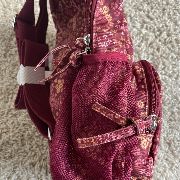NWT Maurices Floral Backpack Multiple Pockets Zipper - Picture 4 of 7